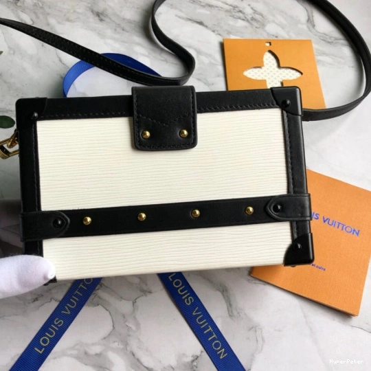 LOUIS VUITTON MALLE PETITE 0809